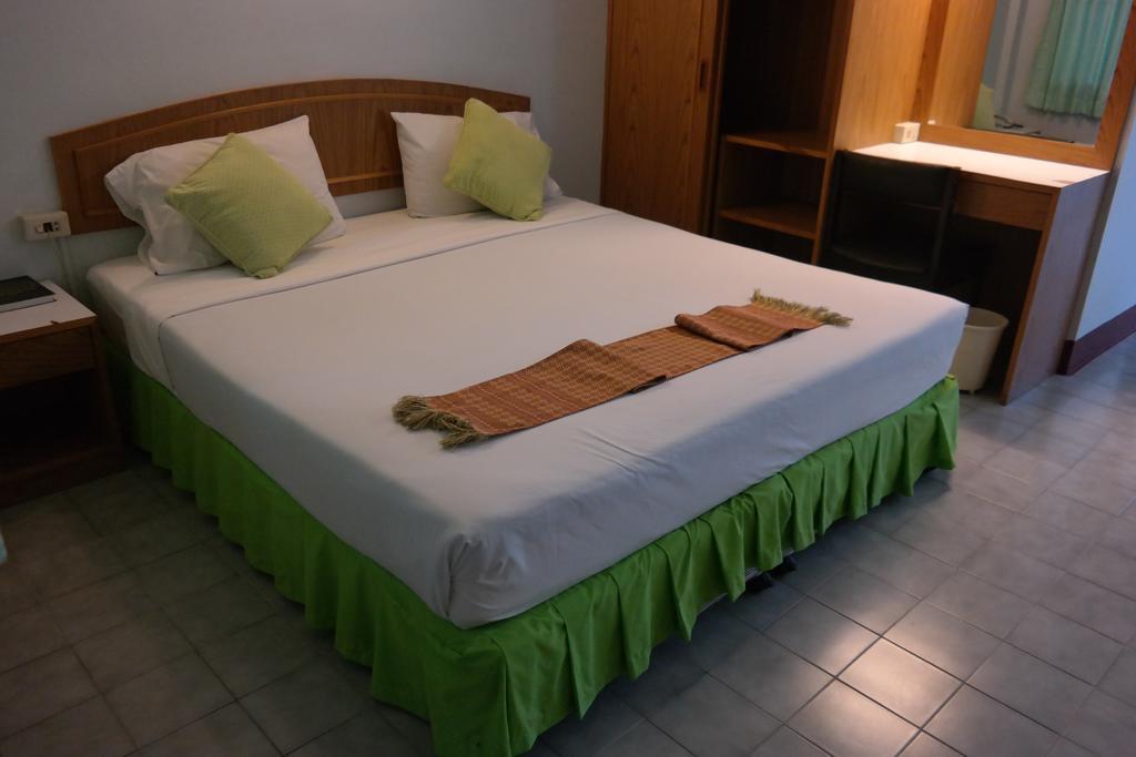 Dragon Boutique Apartment Pattaya Extérieur photo
